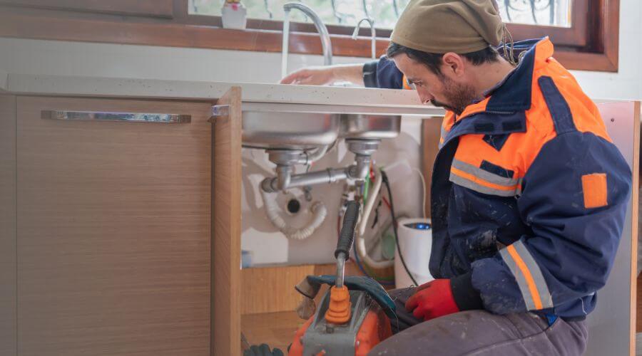 Professional sink repair in Chokoloskee, FL